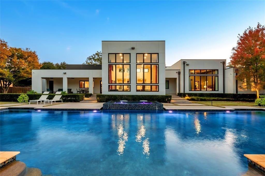 Modern Family Estate
